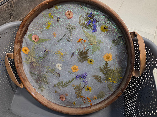 2 Resin Trays