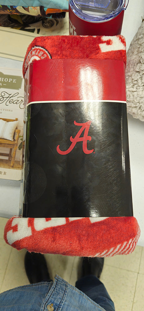 Alabama Oversized Plush Blanket