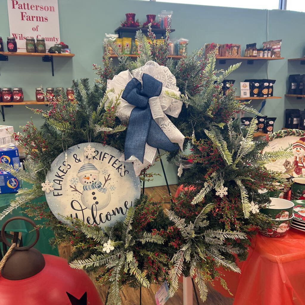 AR-W 1 Snowflake Wreath